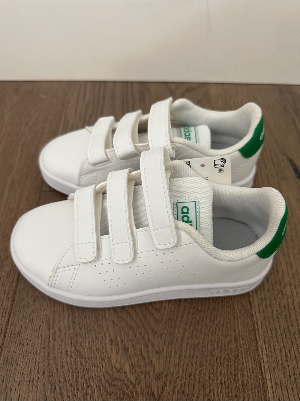 Adidas kids Advantage Sneakers - Picture 3 of 4